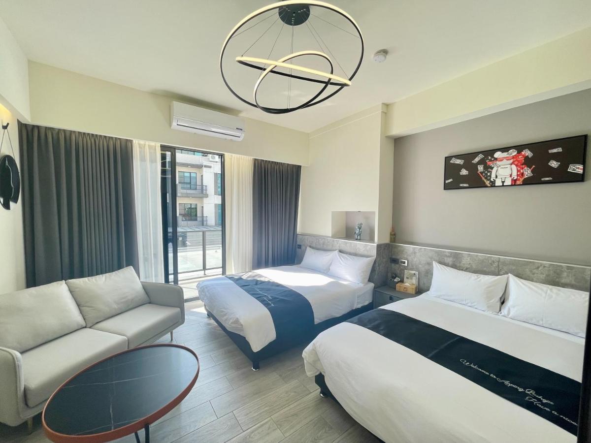 Six Seasons Inn - Qian He Tainan Dış mekan fotoğraf